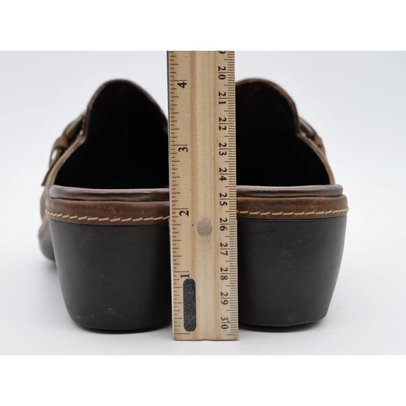 Ecco Mules Womens 8 Brown Leather Moc Toe Buckle Accent Slip On Casual Shoes - Picture 9 of 11